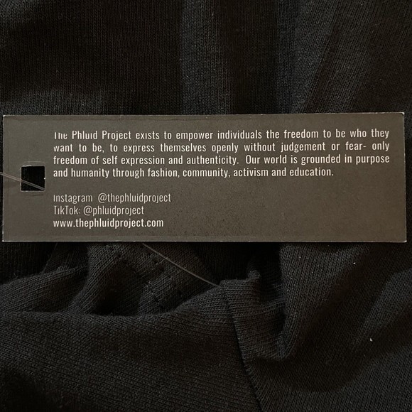 NWT Born To Love Unisex Crop Non-Binary LGBTQ Pride T-shirt Phluid Project Sz L - Picture 7 of 7